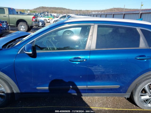 KNDCE3LC6H5090355 KIA Niro Touring
