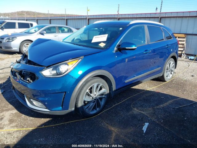 KNDCE3LC6H5090355 KIA Niro Touring