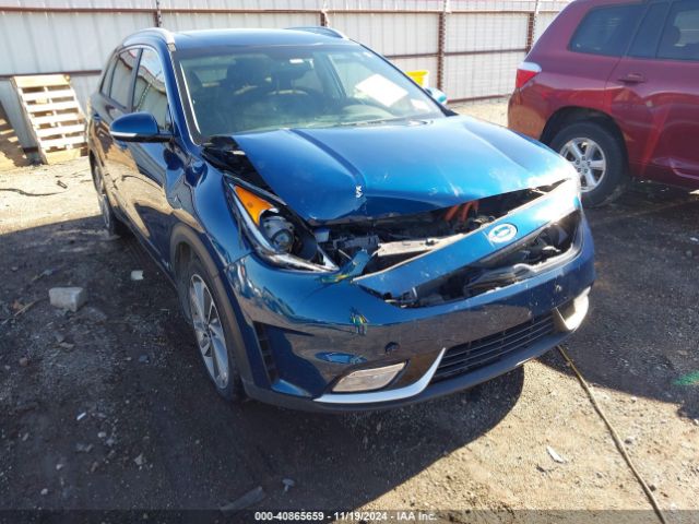 KNDCE3LC6H5090355 KIA Niro Touring