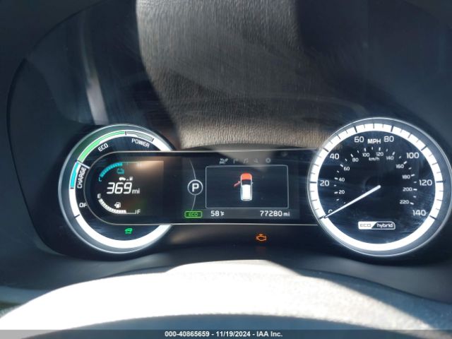 KNDCE3LC6H5090355 KIA Niro Touring