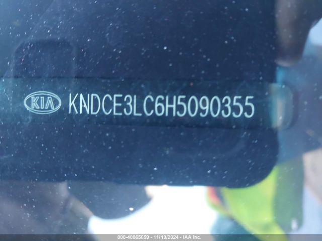 KNDCE3LC6H5090355 KIA Niro Touring