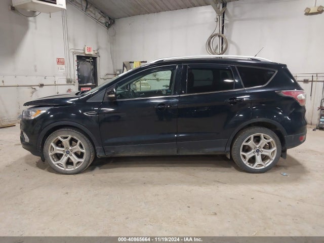 Ford Escape Titanium 2017 1FMCU0J94HUB27638 Image 14