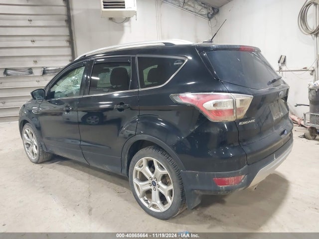 Ford Escape Titanium 2017 1FMCU0J94HUB27638 Image 3