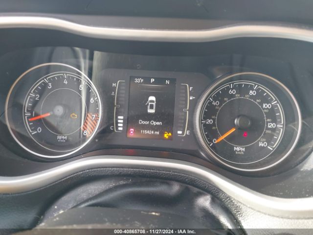 1C4PJMCS8FW787642 Jeep Cherokee Latitude