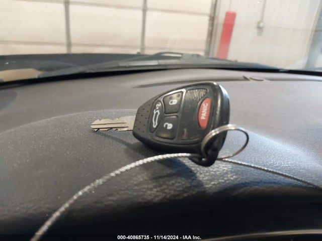 1C3CCBAB9EN231459 Chrysler 200 LX