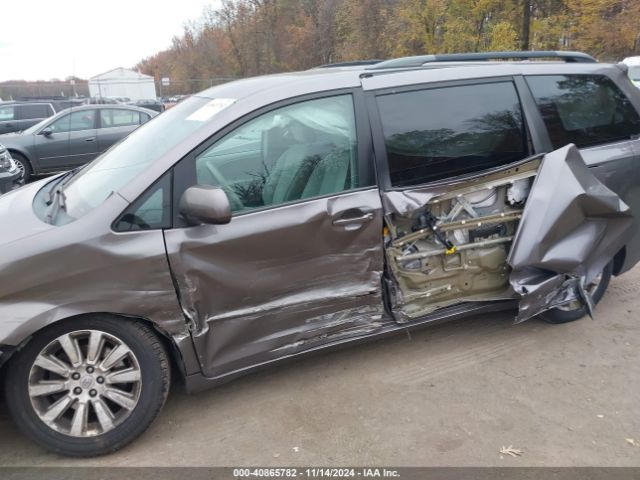 5TDJK3DCXES090735 Toyota Sienna Le 7 Passenger