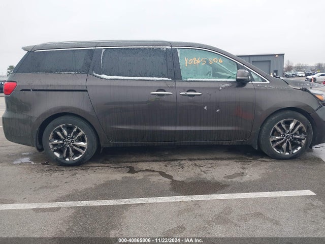 KNDME5C13F6038252 KIA Sedona Sx Luxury