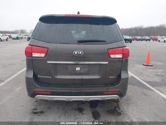 KNDME5C13F6038252 KIA Sedona Sx Luxury