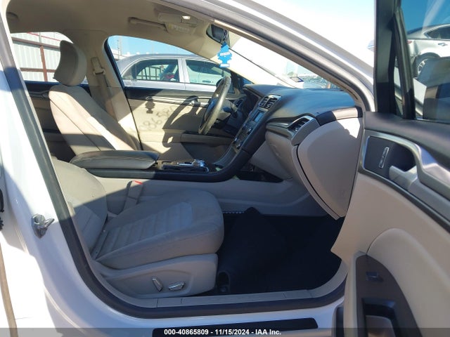 Ford FUSION SE 2017 3FA6P0H72HR146831 Image 5