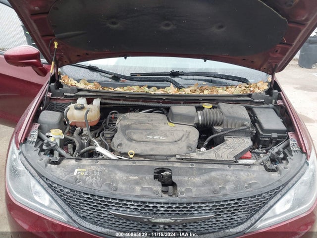 2C4RC1EGXKR507992 Chrysler Pacifica Touring L Plus