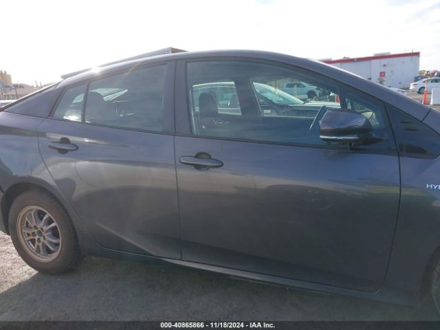 JTDKBRFU5J3586938 Toyota Prius Two