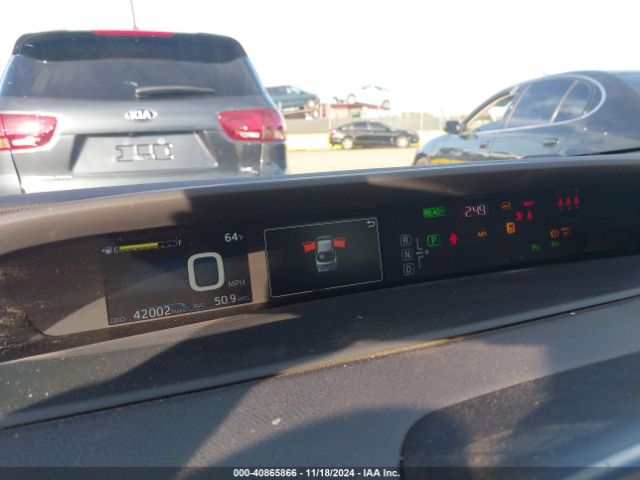 JTDKBRFU5J3586938 Toyota Prius Two