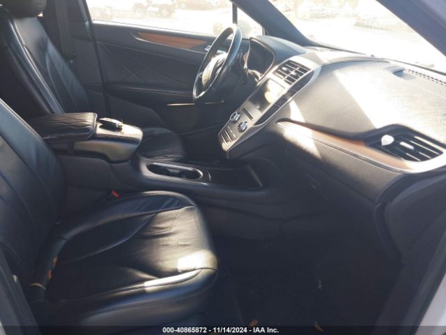 5LMCJ3C94HUL34373 Lincoln Mkc Reserve