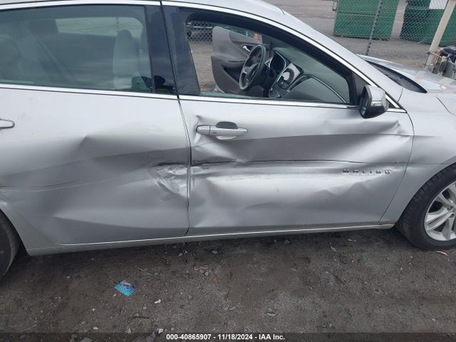 1G1ZD5STXJF115938 Chevrolet MALIBU LT