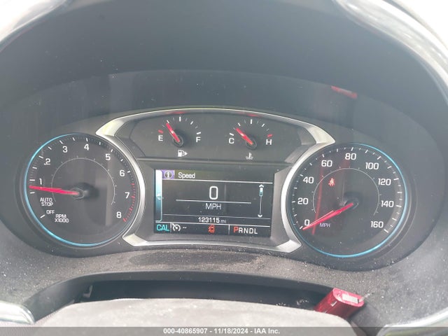 1G1ZD5STXJF115938 Chevrolet MALIBU LT