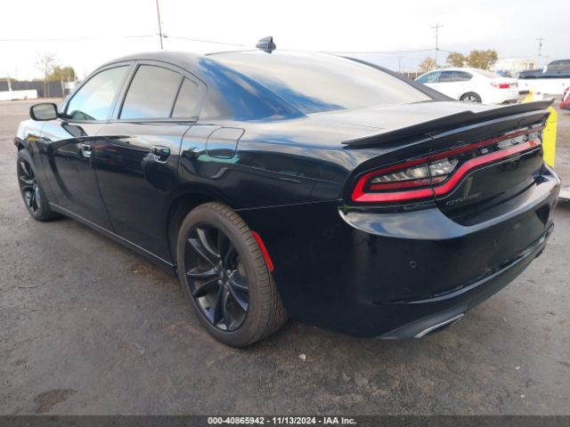2C3CDXHG0JH207047 Dodge Charger Sxt Plus Rwd