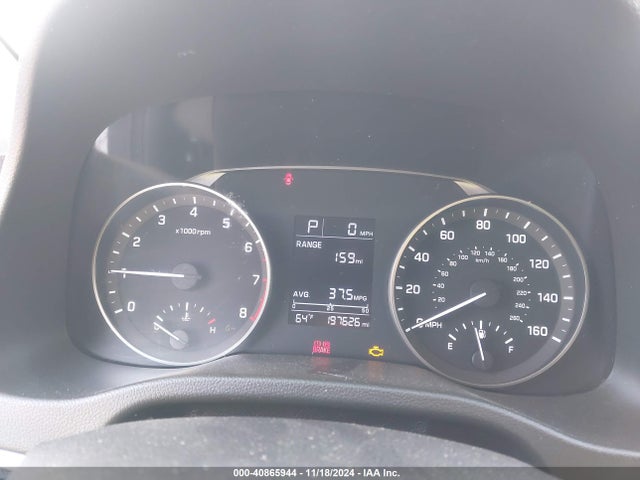Hyundai ELANTRA SE 2018 5NPD74LF2JH350903 Image 7