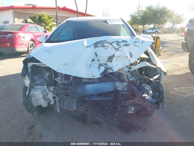 Toyota COROLLA LE 2015 5YFBURHE7FP199306 Image 13