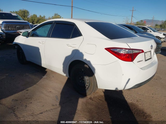 Toyota COROLLA LE 2015 5YFBURHE7FP199306 Image 3