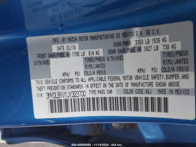 3MYDLBYV1JY323700 Toyota YARIS IA