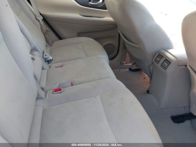 5N1AT2MT7FC840100 Nissan ROGUE SV