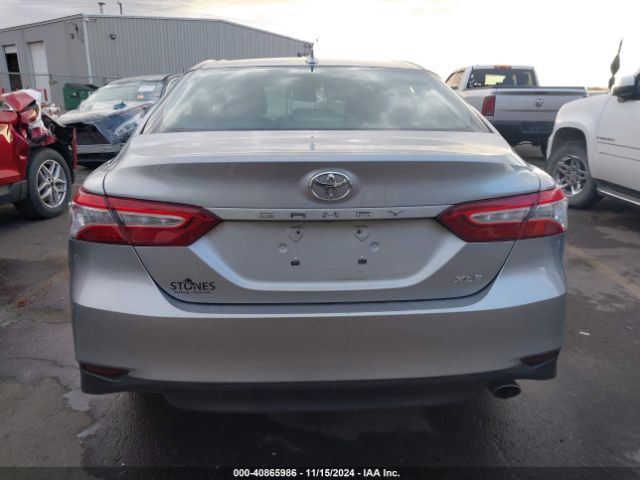 4T1B11HK8KU743272 Toyota CAMRY XLE
