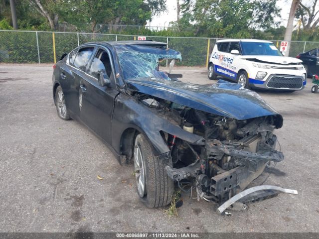 JN1BV7AR1FM392877 Infiniti Q50 Premium