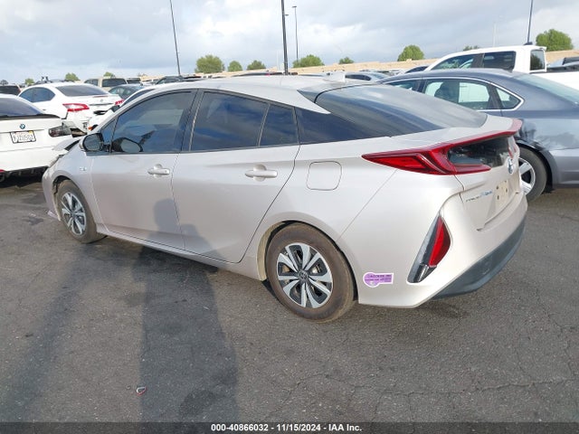 JTDKARFP7K3116232 Toyota Prius Prime Plus