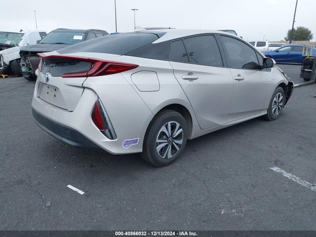 JTDKARFP7K3116232 Toyota Prius Prime Plus