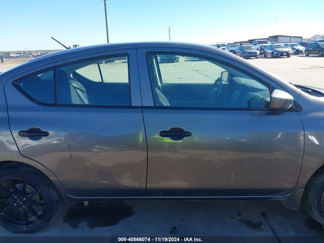 Aukcja sprzedaży 2016 Nissan Versa 1.6 S+, vin: 3N1CN7AP9GL879484, numer aukcji: 40866074