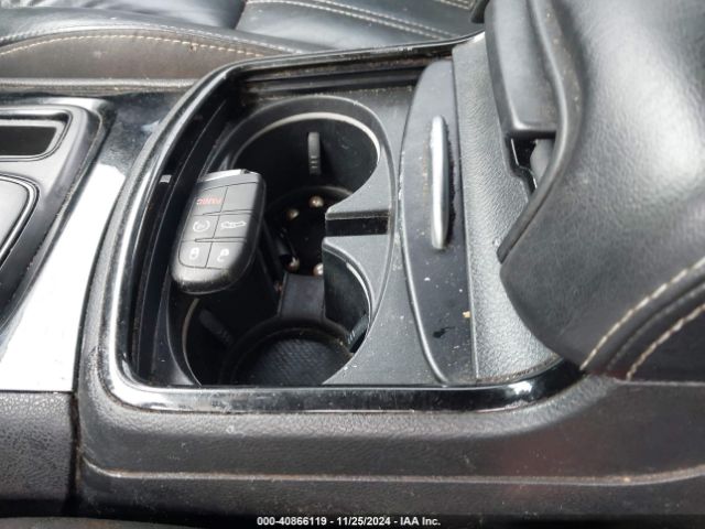 2C3CCABG4KH533475 Chrysler 300 300s
