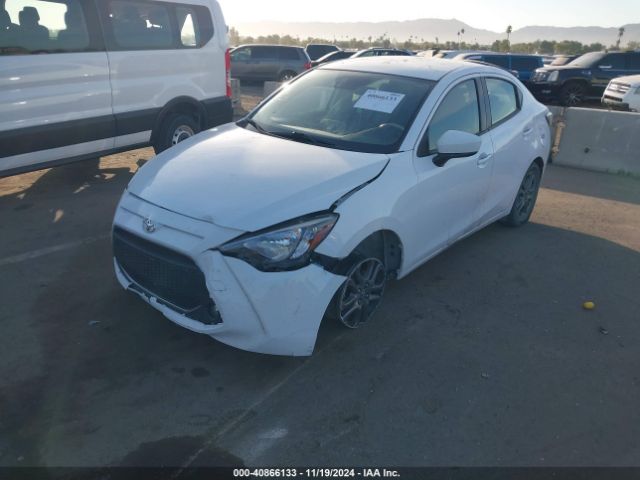 3MYDLBYV5KY514294 Toyota YARIS LE