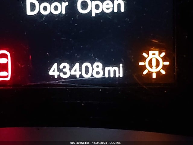 ZACCJBBB5JPJ39389 Jeep Renegade Latitude 4x4