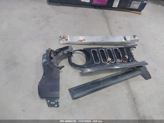ZACCJBBB5JPJ39389 Jeep Renegade Latitude 4x4