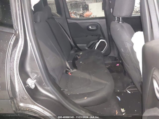 ZACCJBBB5JPJ39389 Jeep Renegade Latitude 4x4