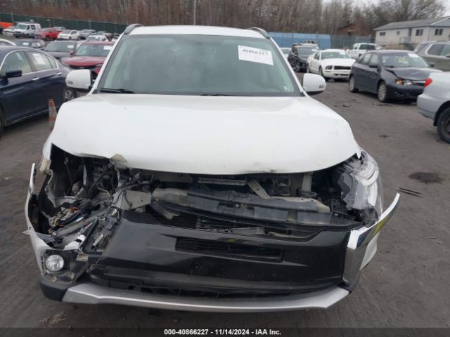 JA4AZ3A3XGZ015593 Mitsubishi Outlander Es/se/sel
