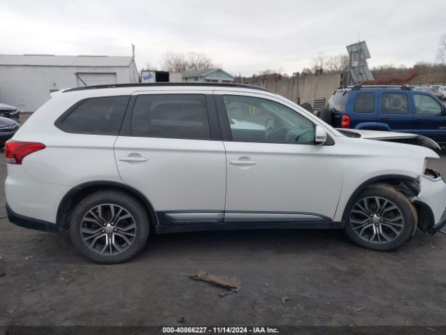 JA4AZ3A3XGZ015593 Mitsubishi Outlander Es/se/sel