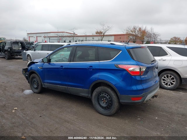 Ford Escape Titanium 2017 1FMCU9J93HUA64083 Image 3