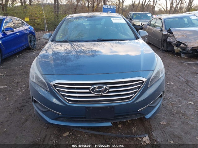 5NPE24AF2GH263565 Hyundai SONATA SE