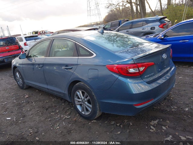 5NPE24AF2GH263565 Hyundai SONATA SE