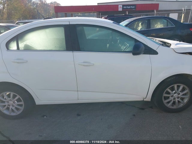 Chevrolet Sonic Lt Auto 2017 1G1JD5SH9H4129604 Image 13