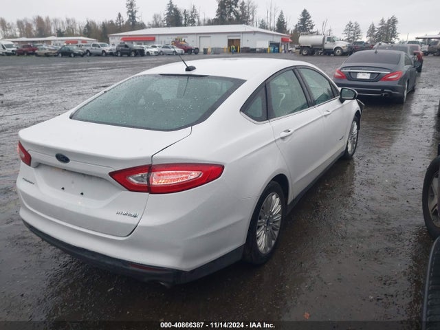 Ford Fusion Hybrid S 2015 3FA6P0UU2FR281767 Image 4