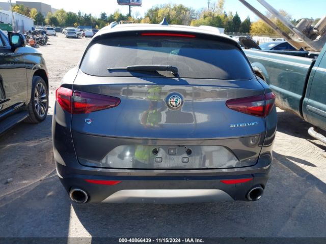 ZASFAKAN7J7B85127 Alfa Romeo Stelvio Awd
