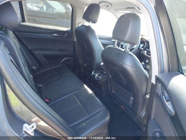 ZASFAKAN7J7B85127 Alfa Romeo Stelvio Awd