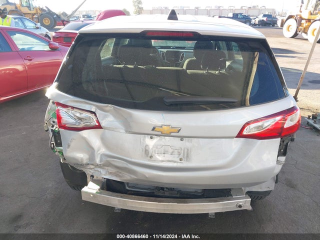 Chevrolet EQUINOX LS 2018 2GNAXHEV3J6184885 Image 17