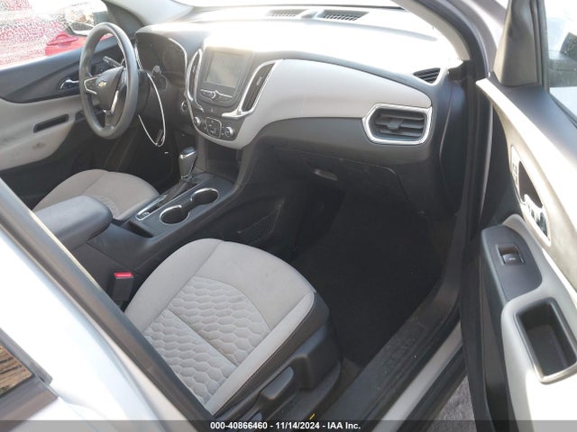 Chevrolet EQUINOX LS 2018 2GNAXHEV3J6184885 Image 5