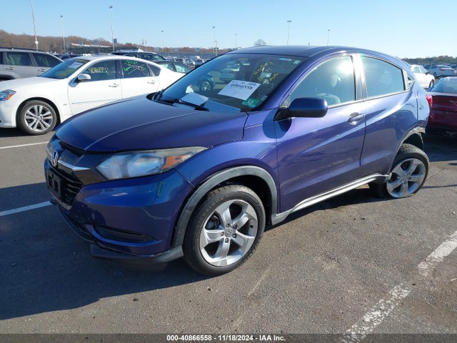 Honda HR-V LX 2016 3CZRU6H34GM736213 Image 2