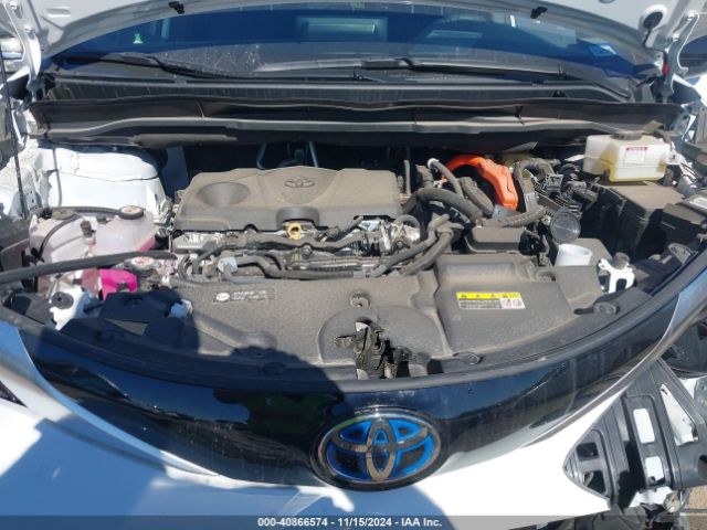 5TDCSKFC8RS124497 Toyota Sienna Xse
