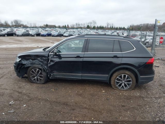 3VV2B7AXXLM103114 Volkswagen Tiguan 2.0t Se/2.0t Se R-line Black/2.0t Sel