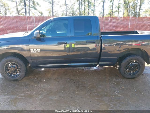 1C6RR6FG8KS629234 RAM 1500 Classic Tradesman  4x2 6'4 Box